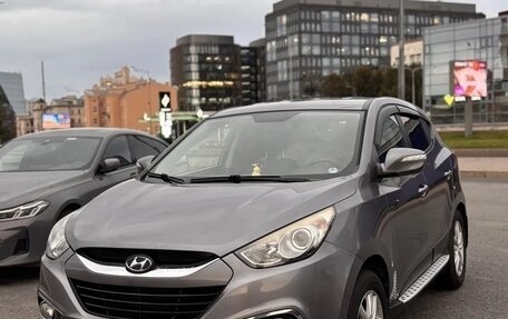 Hyundai ix35 I рестайлинг, 2012 год, 1 100 000 рублей, 2 фотография