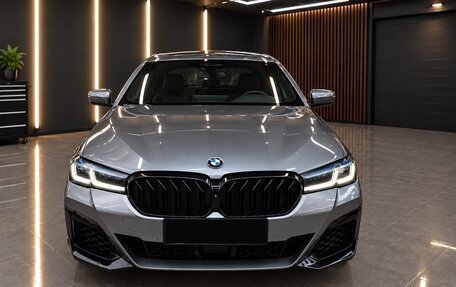 BMW 5 серия, 2021 год, 6 300 000 рублей, 6 фотография