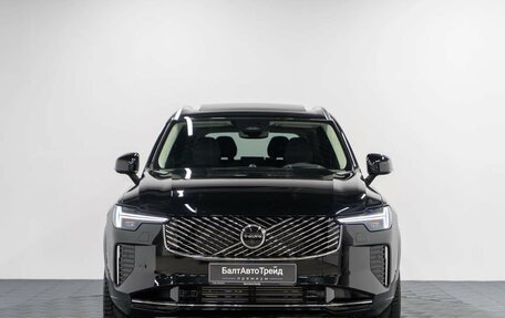 Volvo XC90 II рестайлинг, 2025 год, 10 990 000 рублей, 9 фотография