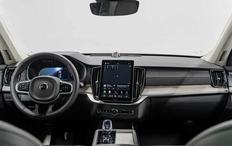Volvo XC90 II рестайлинг, 2025 год, 10 990 000 рублей, 19 фотография