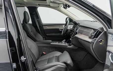 Volvo XC90 II рестайлинг, 2025 год, 10 990 000 рублей, 17 фотография