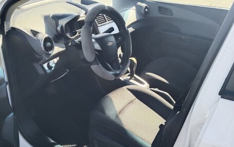 Chevrolet Aveo III, 2013 год, 550 000 рублей, 3 фотография