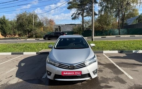 Toyota Corolla, 2013 год, 1 300 000 рублей, 4 фотография