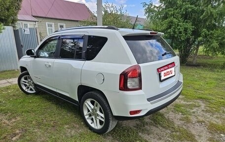Jeep Compass I рестайлинг, 2013 год, 1 000 000 рублей, 2 фотография