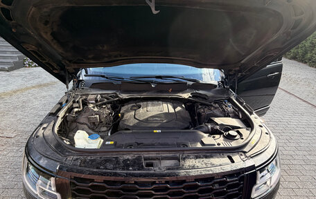 Land Rover Range Rover IV рестайлинг, 2019 год, 5 250 000 рублей, 26 фотография