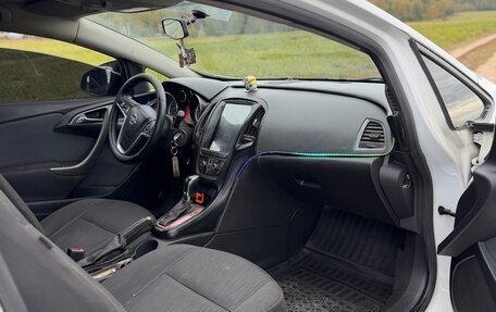 Opel Astra J, 2012 год, 400 000 рублей, 11 фотография