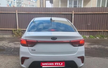 KIA Rio IV, 2017 год, 1 300 000 рублей, 10 фотография