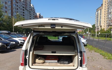 Cadillac Escalade III, 2013 год, 3 000 000 рублей, 10 фотография