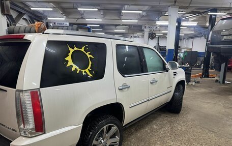 Cadillac Escalade III, 2013 год, 3 000 000 рублей, 6 фотография