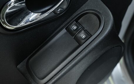 Renault Duster I рестайлинг, 2017 год, 1 399 000 рублей, 23 фотография