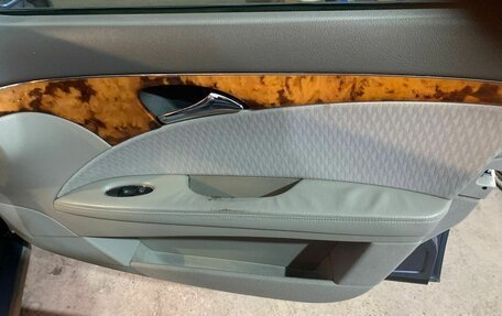 Mercedes-Benz E-Класс, 2003 год, 700 000 рублей, 10 фотография