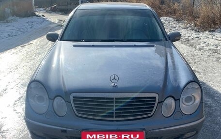 Mercedes-Benz E-Класс, 2003 год, 700 000 рублей, 9 фотография