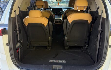 KIA Carnival, 2020 год, 3 300 000 рублей, 13 фотография