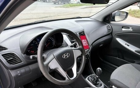 Hyundai Solaris II рестайлинг, 2012 год, 595 000 рублей, 10 фотография