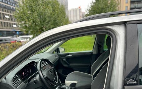 Volkswagen Tiguan II, 2019 год, 2 590 000 рублей, 12 фотография