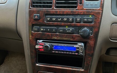 Toyota Mark II VIII (X100), 1992 год, 1 250 000 рублей, 33 фотография