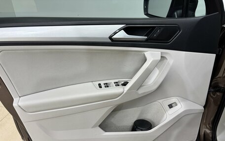 Volkswagen Tiguan II, 2017 год, 2 000 000 рублей, 9 фотография