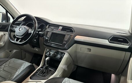 Volkswagen Tiguan II, 2017 год, 2 000 000 рублей, 15 фотография