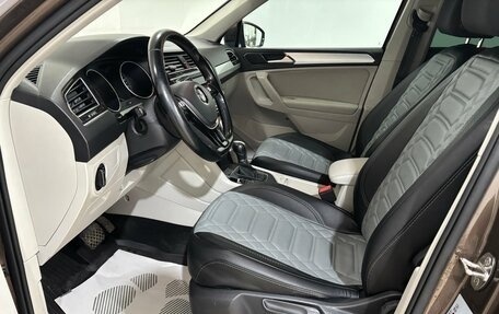 Volkswagen Tiguan II, 2017 год, 2 000 000 рублей, 12 фотография