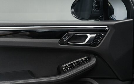 Porsche Macan I рестайлинг, 2024 год, 7 894 000 рублей, 17 фотография