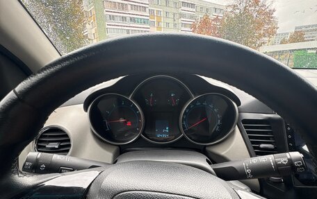 Chevrolet Cruze II, 2012 год, 850 000 рублей, 6 фотография