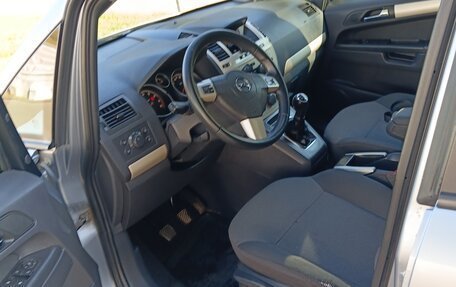 Opel Zafira B, 2008 год, 450 000 рублей, 19 фотография