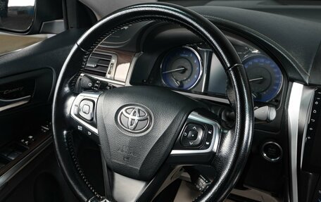 Toyota Camry, 2016 год, 1 999 000 рублей, 12 фотография