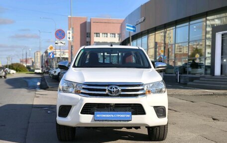 Toyota Hilux VIII, 2021 год, 3 050 000 рублей, 2 фотография