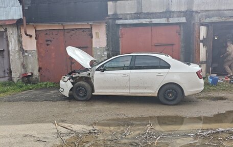 Skoda Rapid I, 2016 год, 380 000 рублей, 3 фотография
