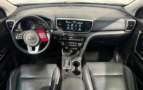KIA Sportage IV рестайлинг, 2018 год, 2 649 800 рублей, 9 фотография