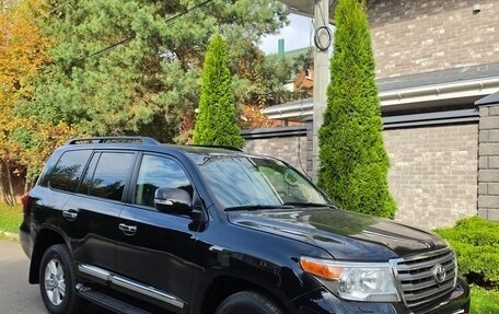 Toyota Land Cruiser 200, 2013 год, 3 050 000 рублей, 5 фотография