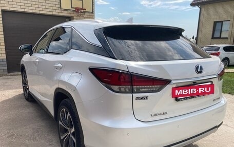 Lexus RX IV рестайлинг, 2021 год, 4 650 000 рублей, 4 фотография