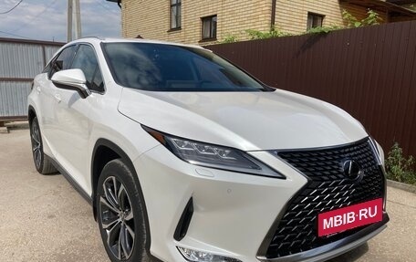 Lexus RX IV рестайлинг, 2021 год, 4 650 000 рублей, 2 фотография