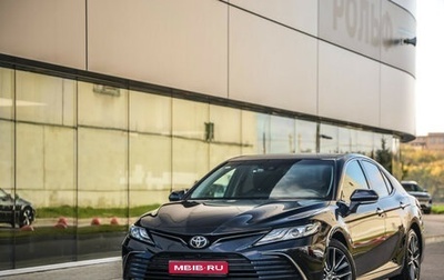 Toyota Camry, 2022 год, 3 090 000 рублей, 1 фотография