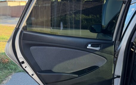 Hyundai Solaris II рестайлинг, 2011 год, 590 000 рублей, 15 фотография