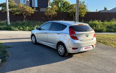 Hyundai Solaris II рестайлинг, 2011 год, 590 000 рублей, 11 фотография