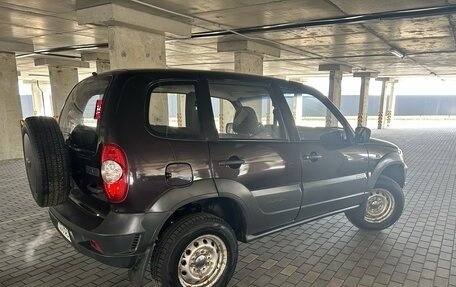 Chevrolet Niva I рестайлинг, 2012 год, 490 000 рублей, 2 фотография