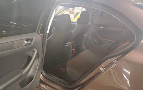 Volkswagen Jetta VI, 2014 год, 1 200 000 рублей, 6 фотография
