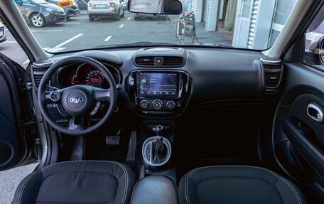 KIA Soul II рестайлинг, 2016 год, 1 395 000 рублей, 18 фотография