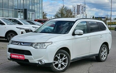 Mitsubishi Outlander III рестайлинг 3, 2013 год, 1 350 000 рублей, 1 фотография