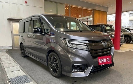 Honda Stepwgn IV, 2021 год, 2 110 000 рублей, 4 фотография