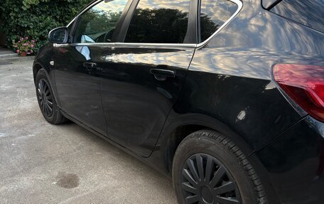 Opel Astra J, 2012 год, 750 000 рублей, 3 фотография