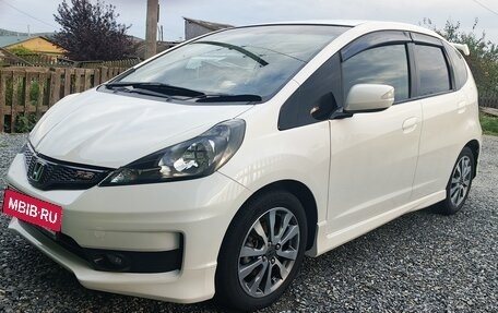 Honda Fit III, 2011 год, 1 160 000 рублей, 3 фотография