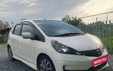 Honda Fit III, 2011 год, 1 160 000 рублей, 4 фотография