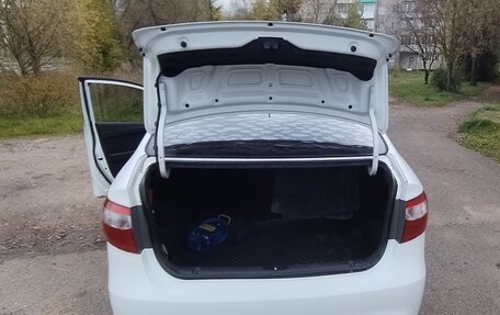 KIA Rio III рестайлинг, 2013 год, 750 000 рублей, 12 фотография