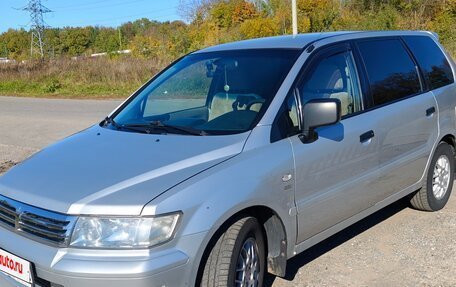 Mitsubishi Space Wagon III, 2002 год, 430 000 рублей, 2 фотография