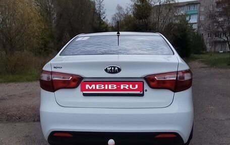 KIA Rio III рестайлинг, 2013 год, 750 000 рублей, 5 фотография