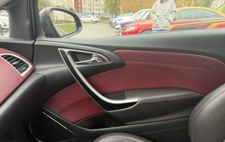 Opel Astra J, 2012 год, 710 000 рублей, 11 фотография
