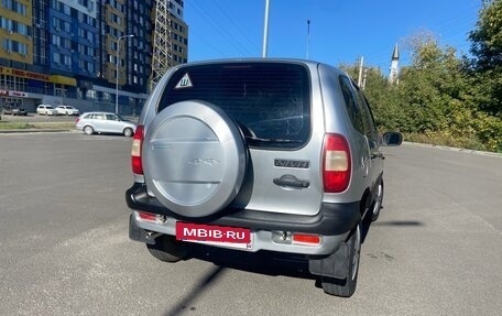 Chevrolet Niva I рестайлинг, 2003 год, 298 000 рублей, 8 фотография