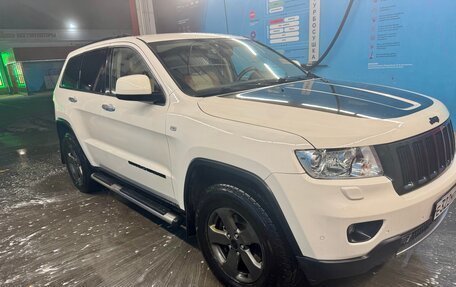 Jeep Grand Cherokee, 2011 год, 1 600 000 рублей, 3 фотография